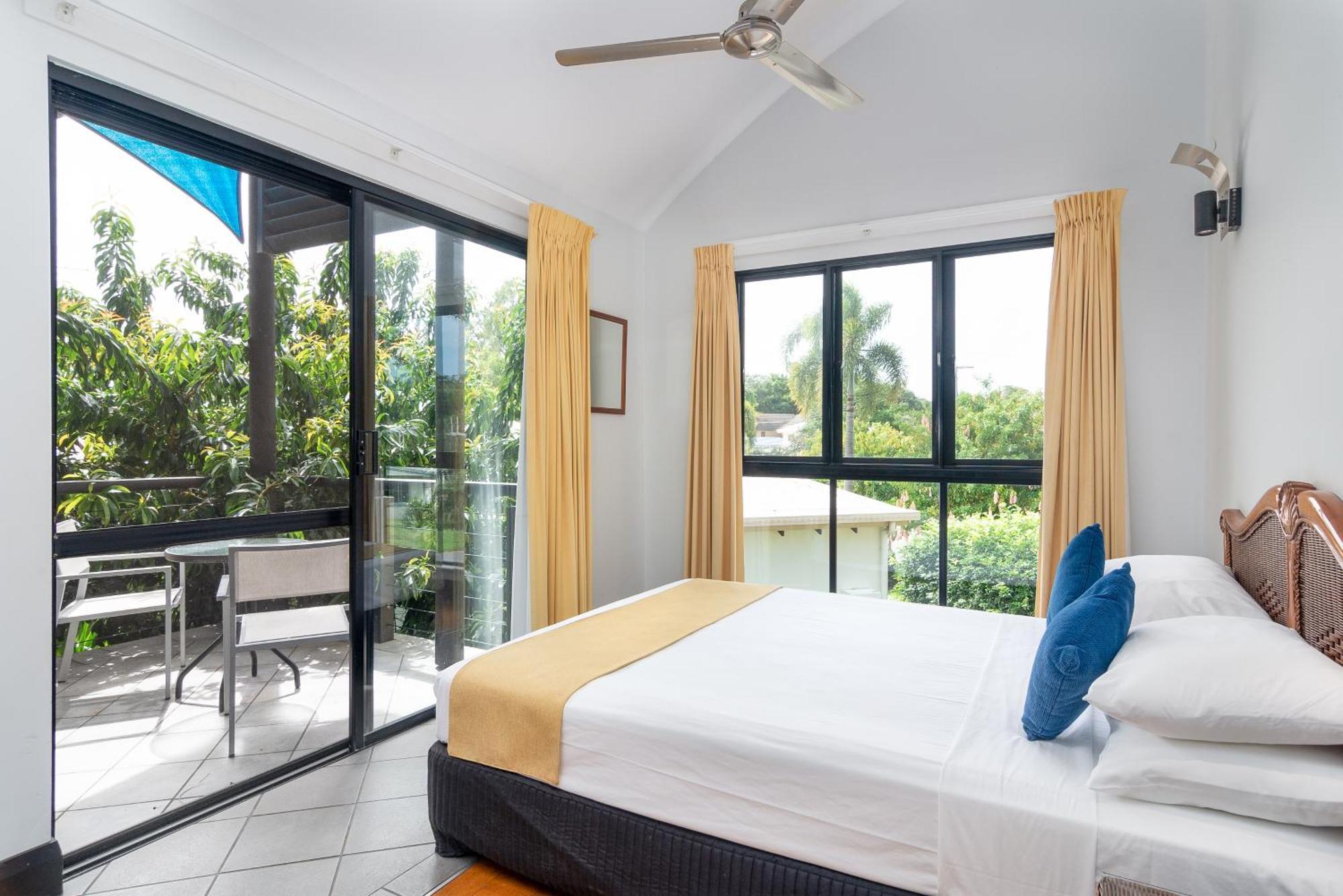Dreamcatcher Beach-Side Apartments Port Douglas Luaran gambar
